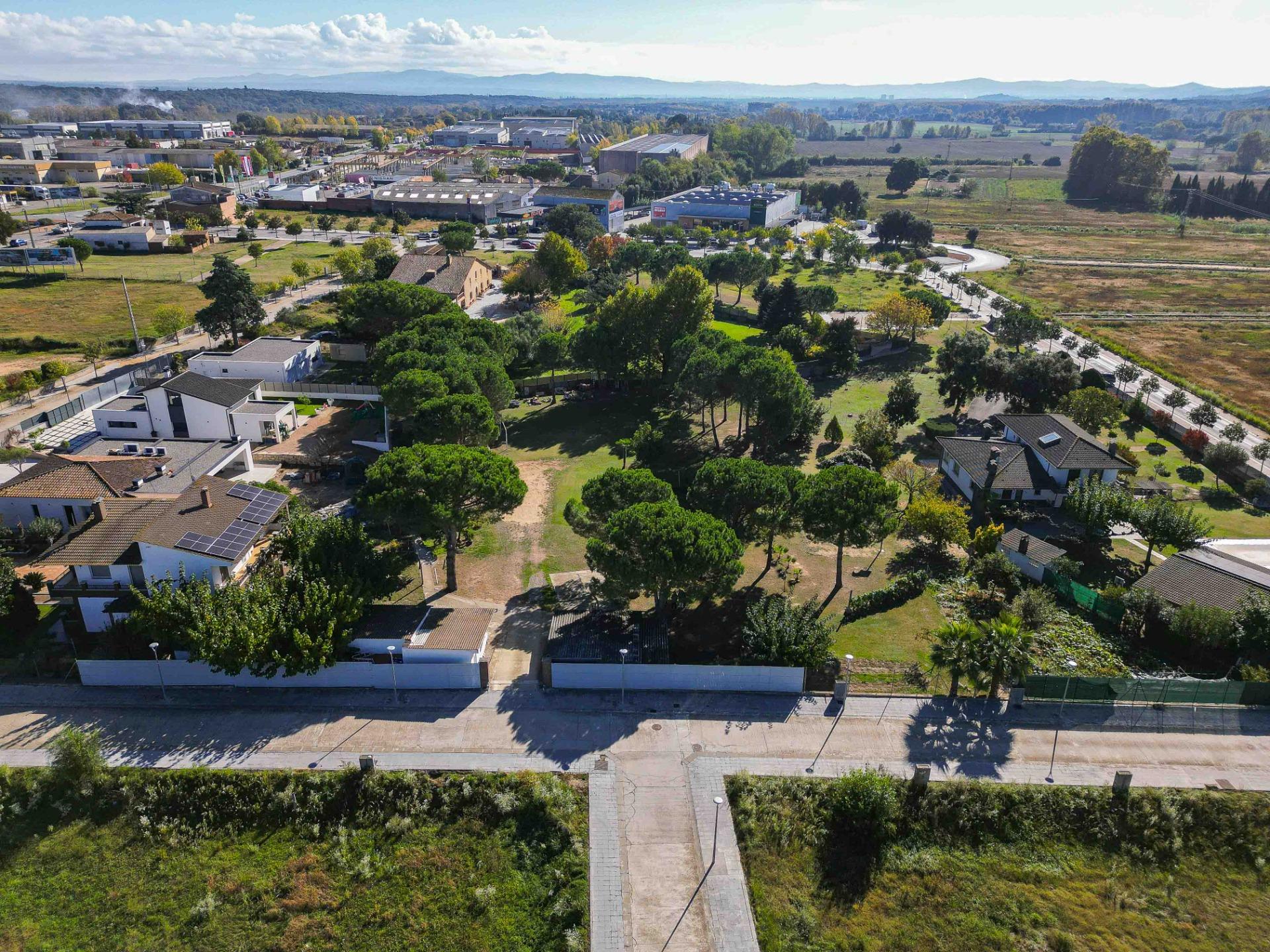 Terreno en venta en Calle Besós